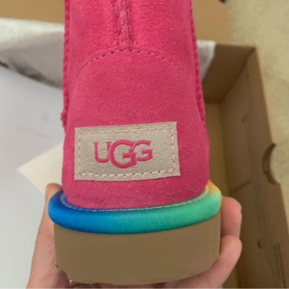 Ugg Kids Classic II Shorts Rainbow Boot - Picture 2 of 5